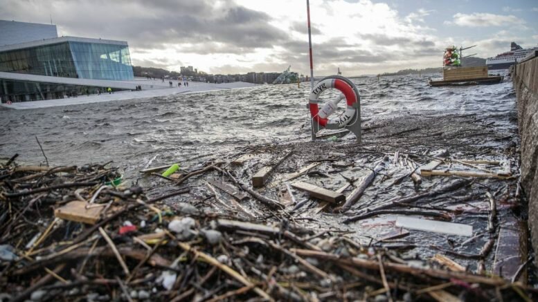 Sea waste trash Oslo
