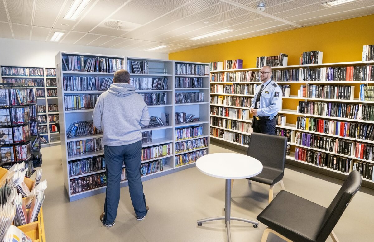 Prisoner in library of Romerike Prison