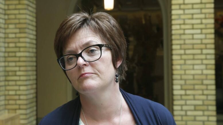 Norwegian MP shares article from a neo-Nazi website, then deletes it