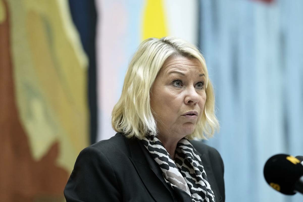 Norway’s government wants to extend entry restrictions for foreigners until November