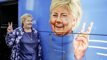 PHOTO: Erna Solberg embarks on her first election campaign trip of the year